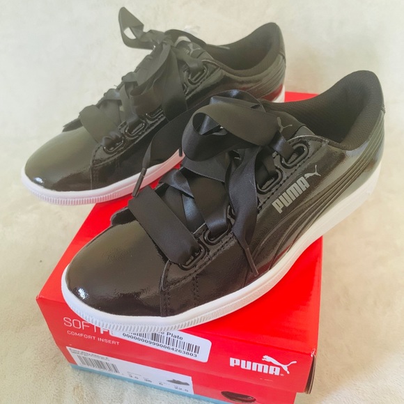 puma vikky black